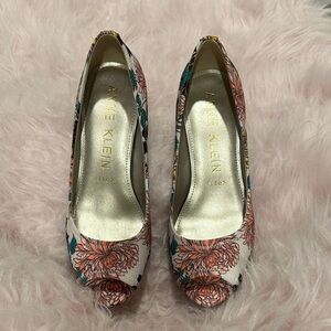 Anne Klein Multicolor Floral Cork Heels
